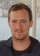 Ritratto di Steve Loughnan